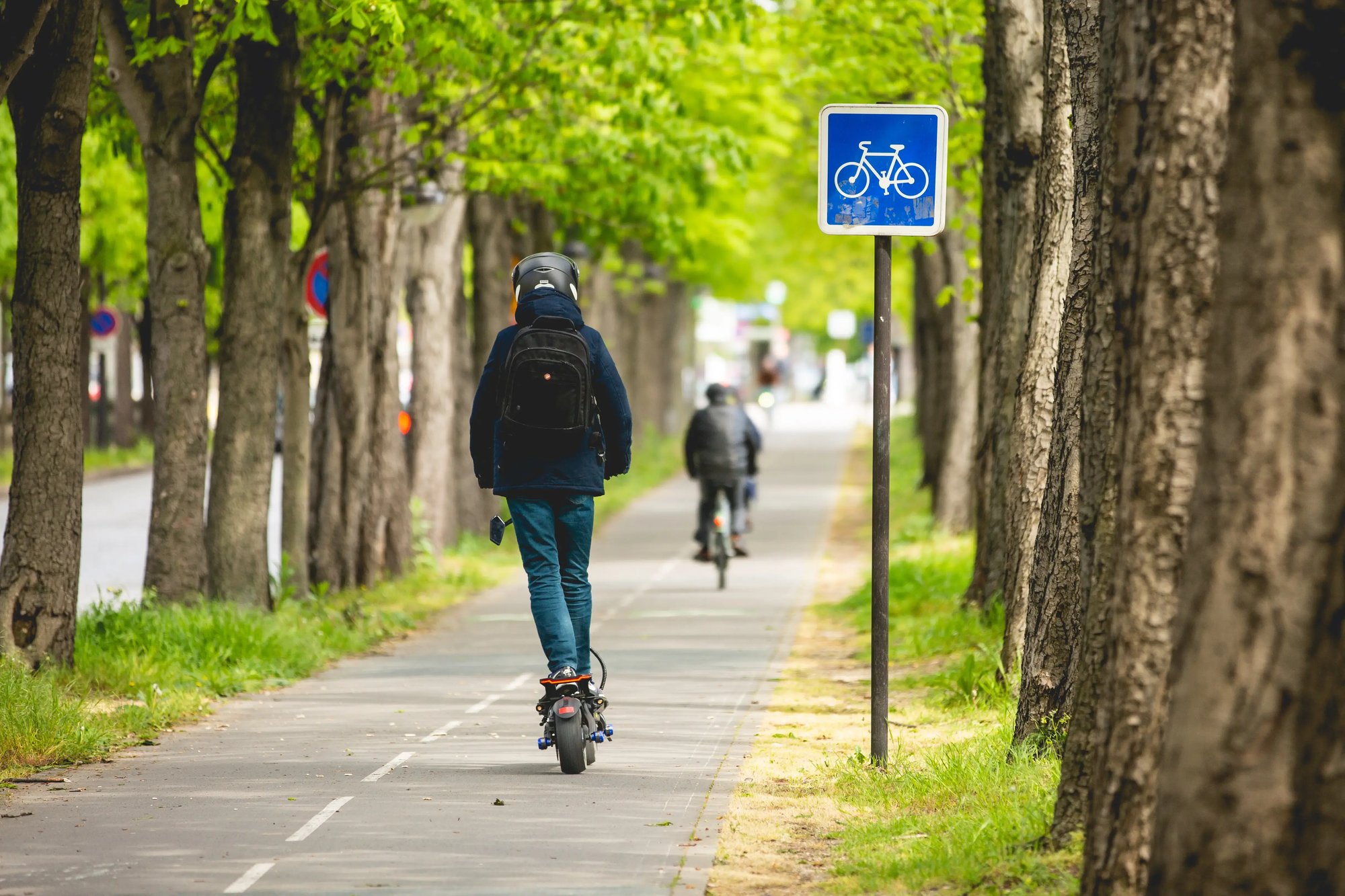 Scooter en carril bici